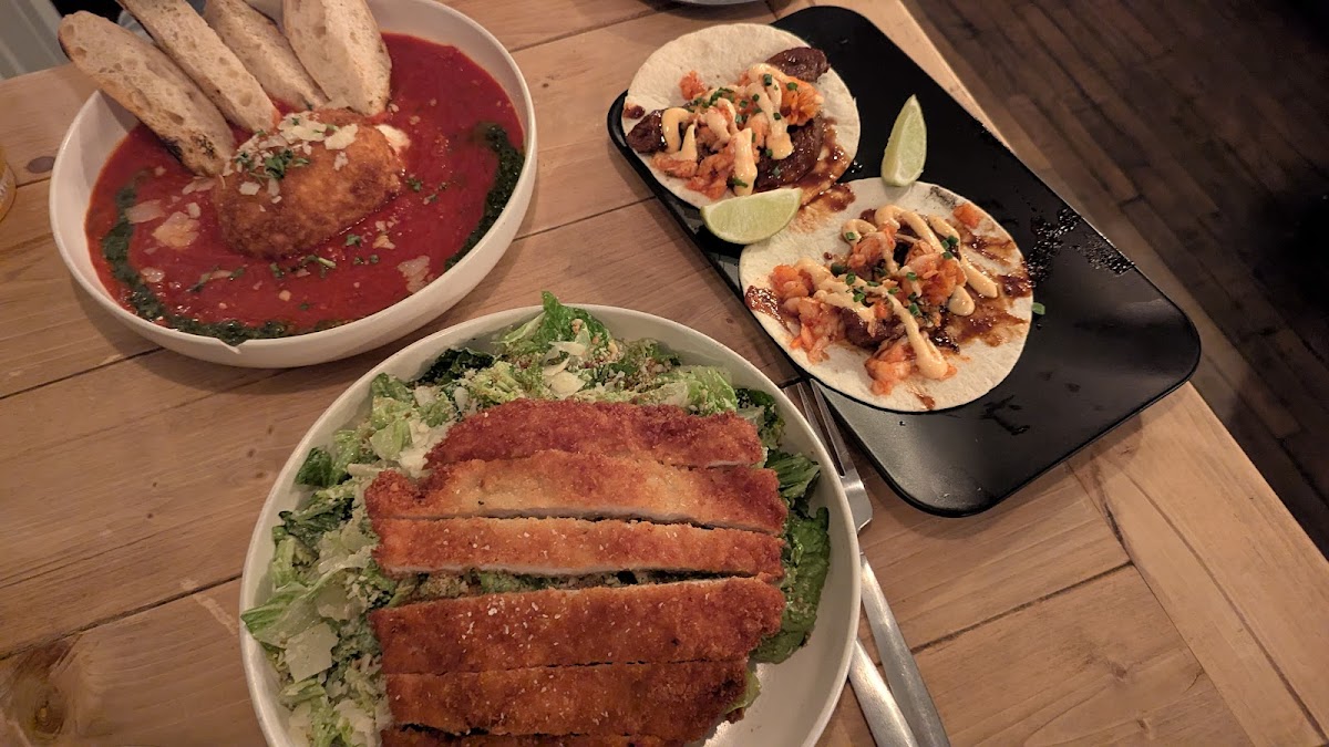 The Daisy Bar And Kitchen Photos 2